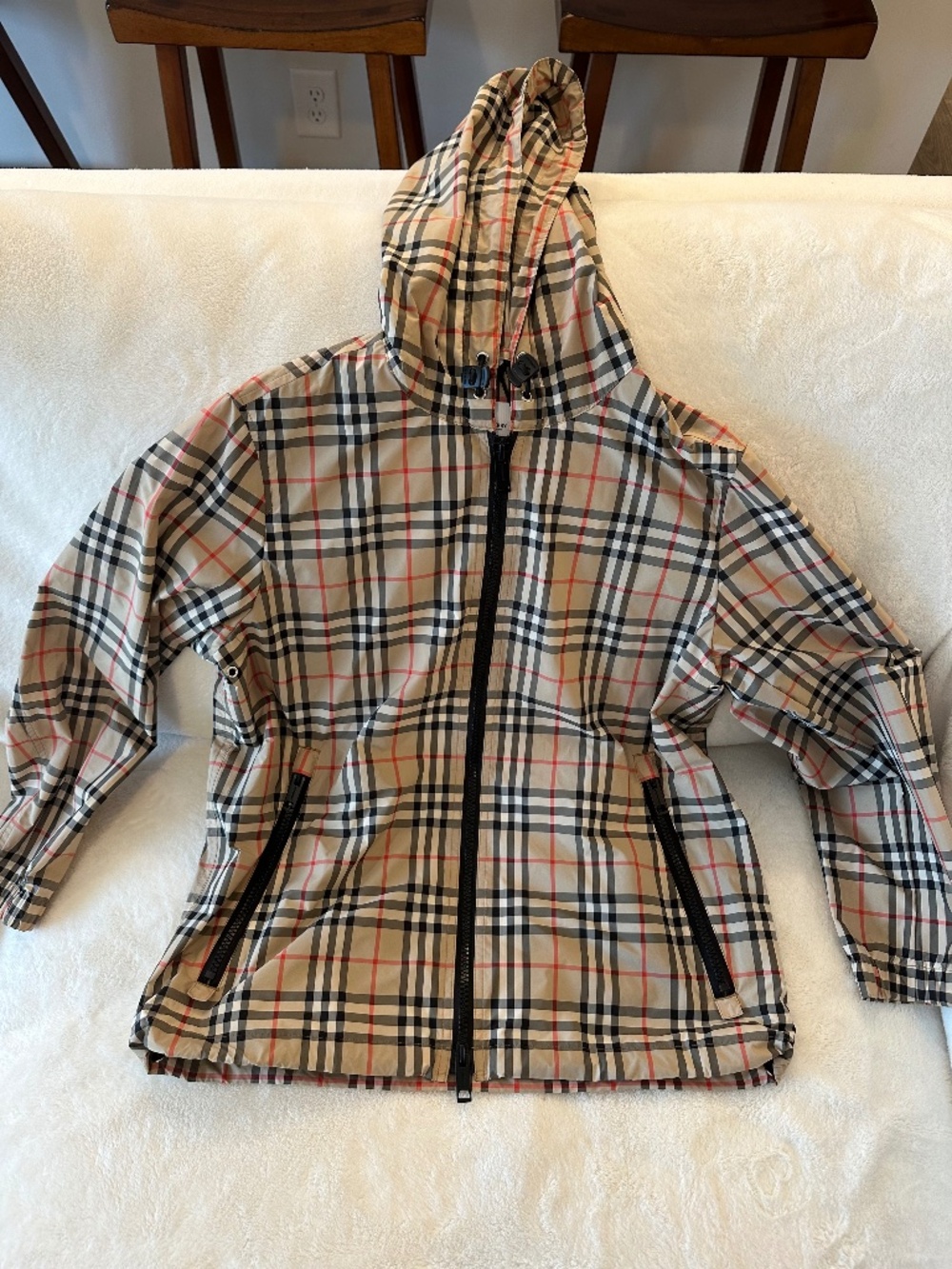 Burberry Archive Beige Check Hooded Jacket Size 8 NWT